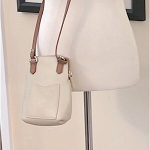 Valentina,Leather Supple Crossbody Bag, Excellent Condition, Size Small